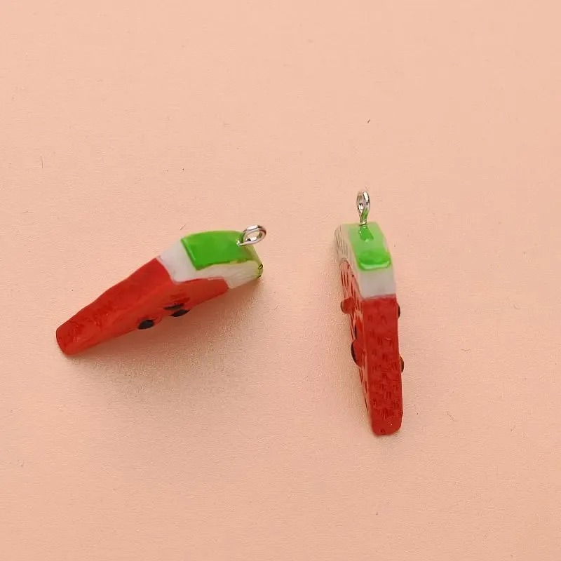 10 قطع من الحلي الراتنجية على  - مراجعة Resin Art Kits For Adults وسعره