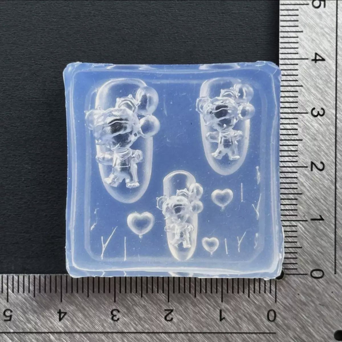 قوالب أظافر ثلاثية الأبعاد، قو - مراجعة Resin Art Template وسعره