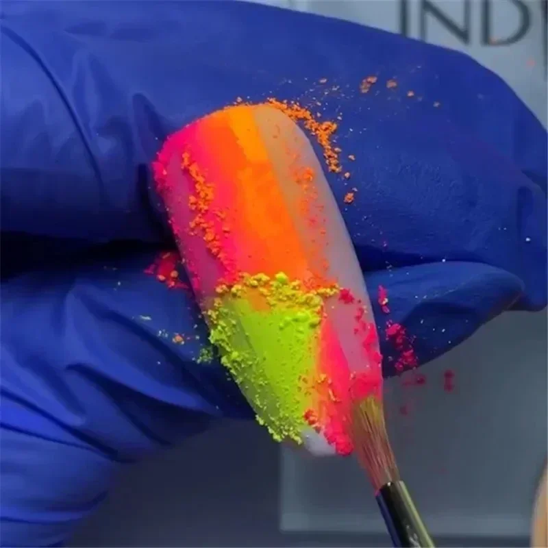 تأثير غبار ظلال عيون الأظافر ا - مراجعة Glitter Powder Resin وسعره