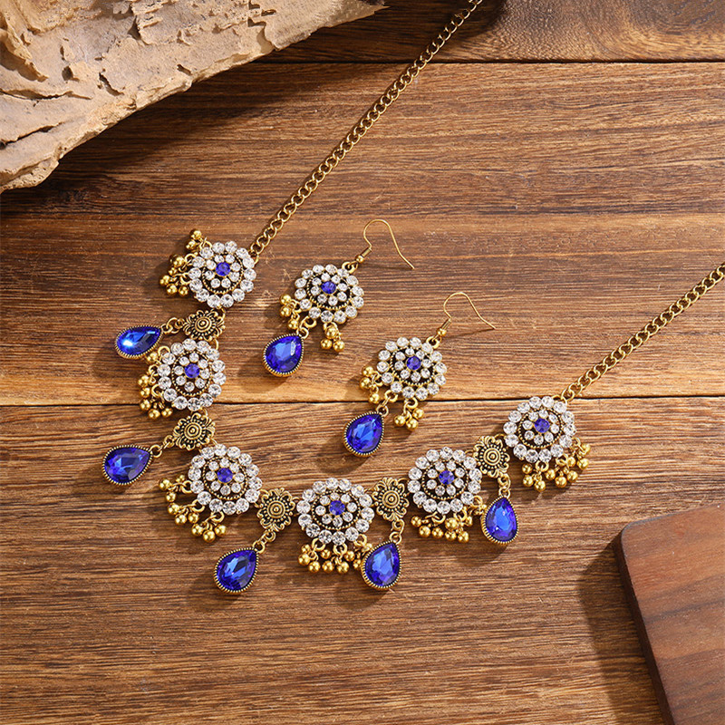 Kymyad العرقية خمر حجر الراين  - مراجعة Resin Art Necklace وسعره