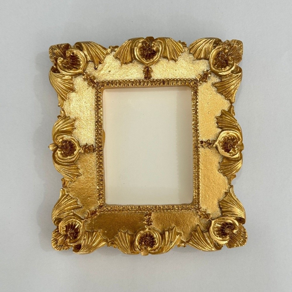 إطار صور فيكتوري صغير الحجم 10 - مراجعة Resin Art Photo Frame وسعره