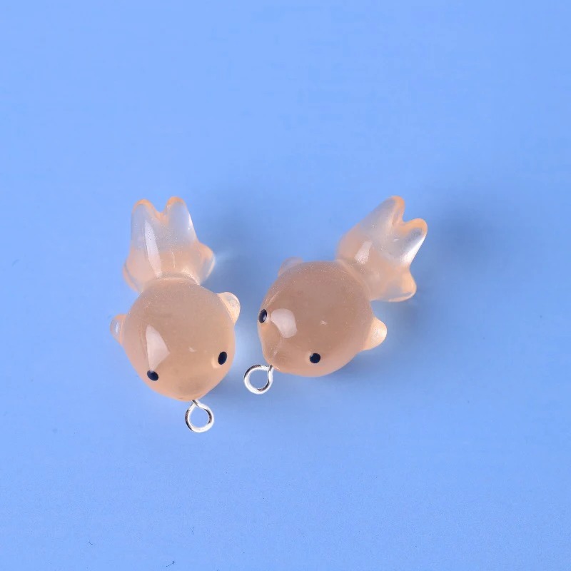 10 قطع من المعلقات الراتنجية ا - مراجعة Resin Art Necklace وسعره